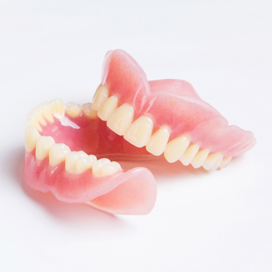 鹿児島市・鹿児島の自費の入れ歯・義歯治療