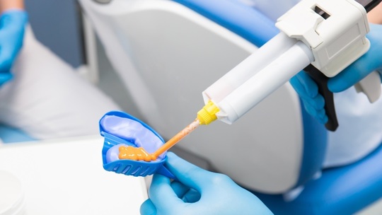 鹿児島市・鹿児島のノンクラスプデンチャー（目立たない部分入れ歯）